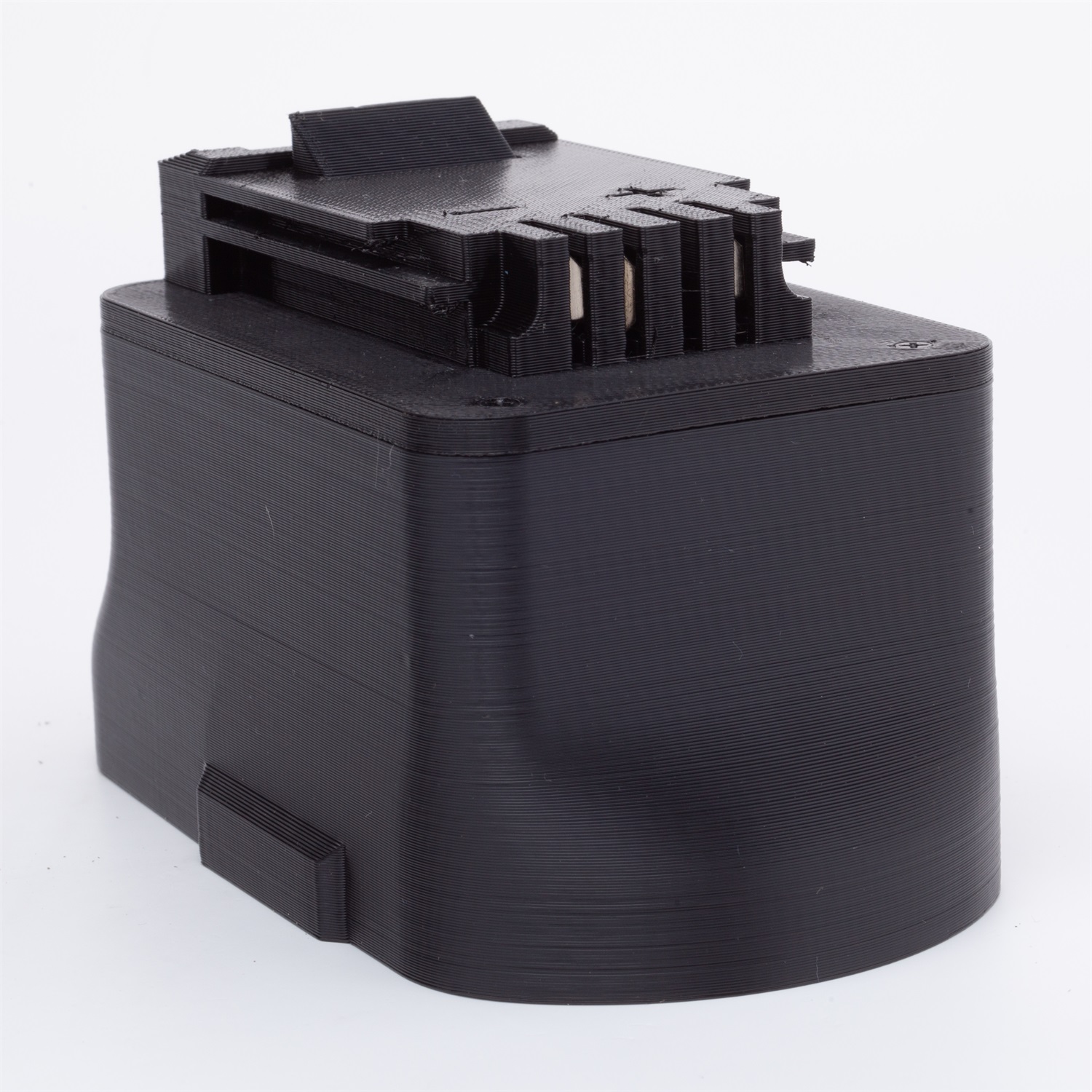 Adapter do akumulatorów litowy – Black+Decker Tool 20V Max recenzja i cena